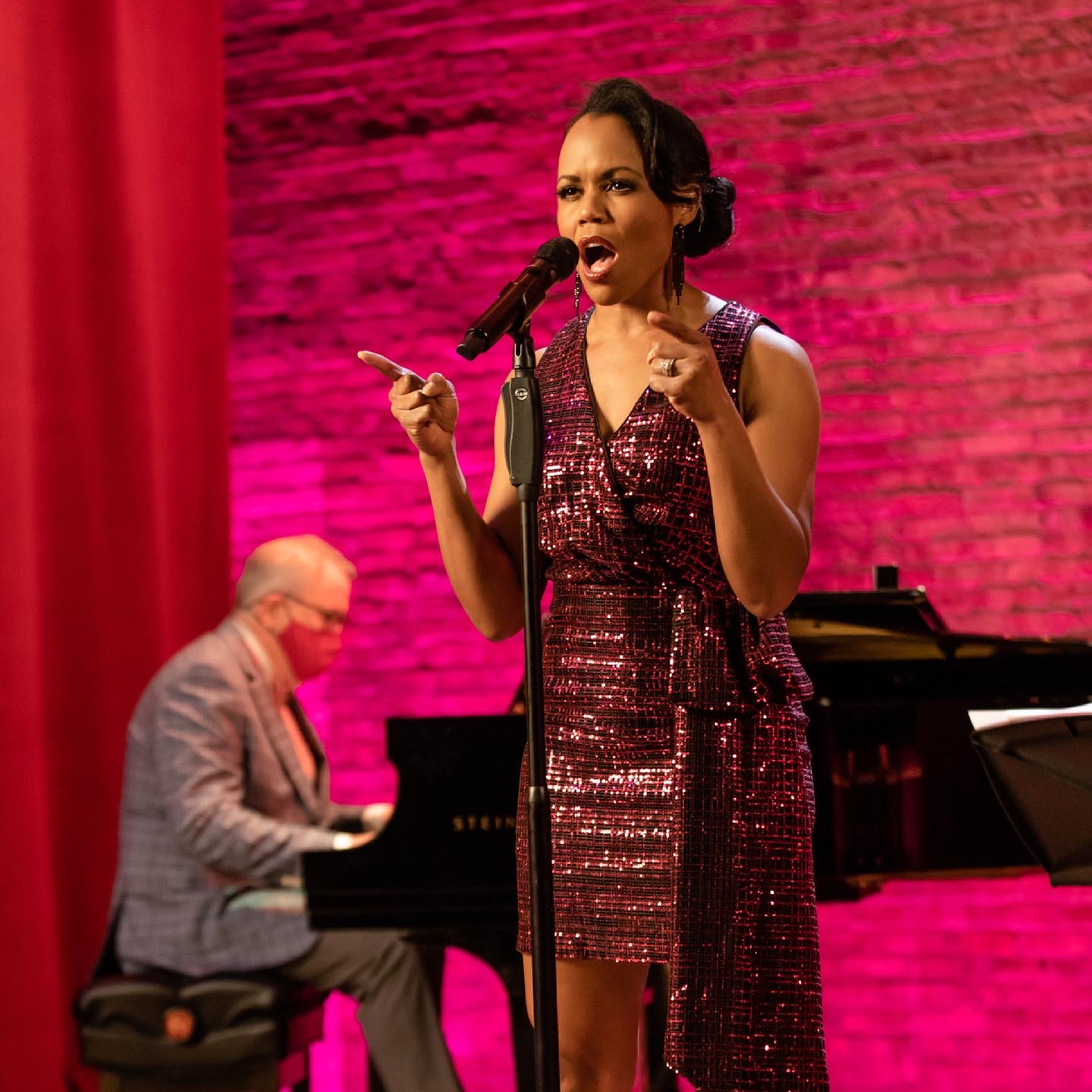 Nikki Renee Daniels in concert at the Lyric Opera of Chicago. Photo credit: Kyle Flubacker