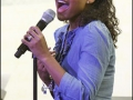 Nikki Renée Daniels singing at Scott Alan’s cd release event